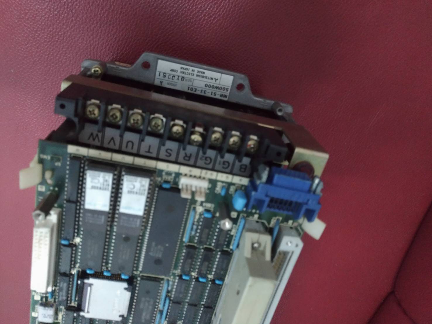 MITSUBISHI MR-S1-33-E01 SERVO DRIVE