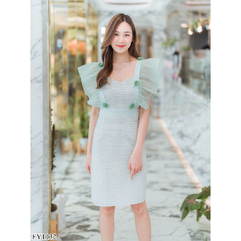 kudapy เดรสสั้นสีเขียว/สีชมพู ผ้าทวิตแขนระบาย