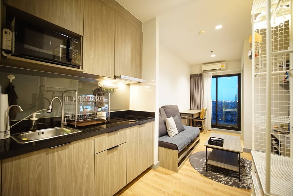 คอนโด Chapter One Midtown Ladprao 24 (แชปเตอร์วัน มิดทาวน์ ลาดพร้าว 24) High Rise โซนพื้นที่ MRTลาดพร้าว ให้เช่าห้องแบบ 1ห้องนอน 1ห้องน้ำ ขนาดห้อง 30 ตรม. ชั้น 28
