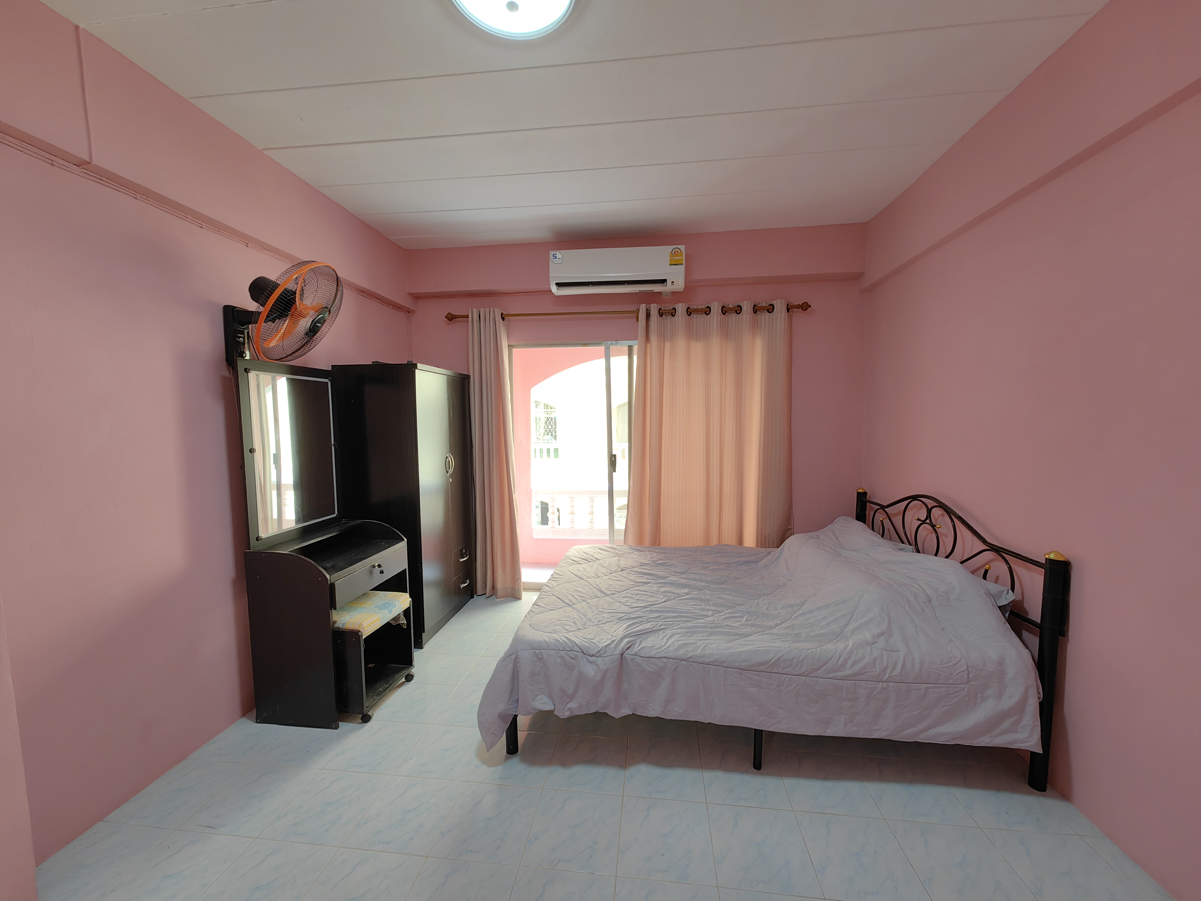 Nirun Residence 4Floor 25 sqm. Mega Bangna Ramkamheang2 Gemopolis 0909897810