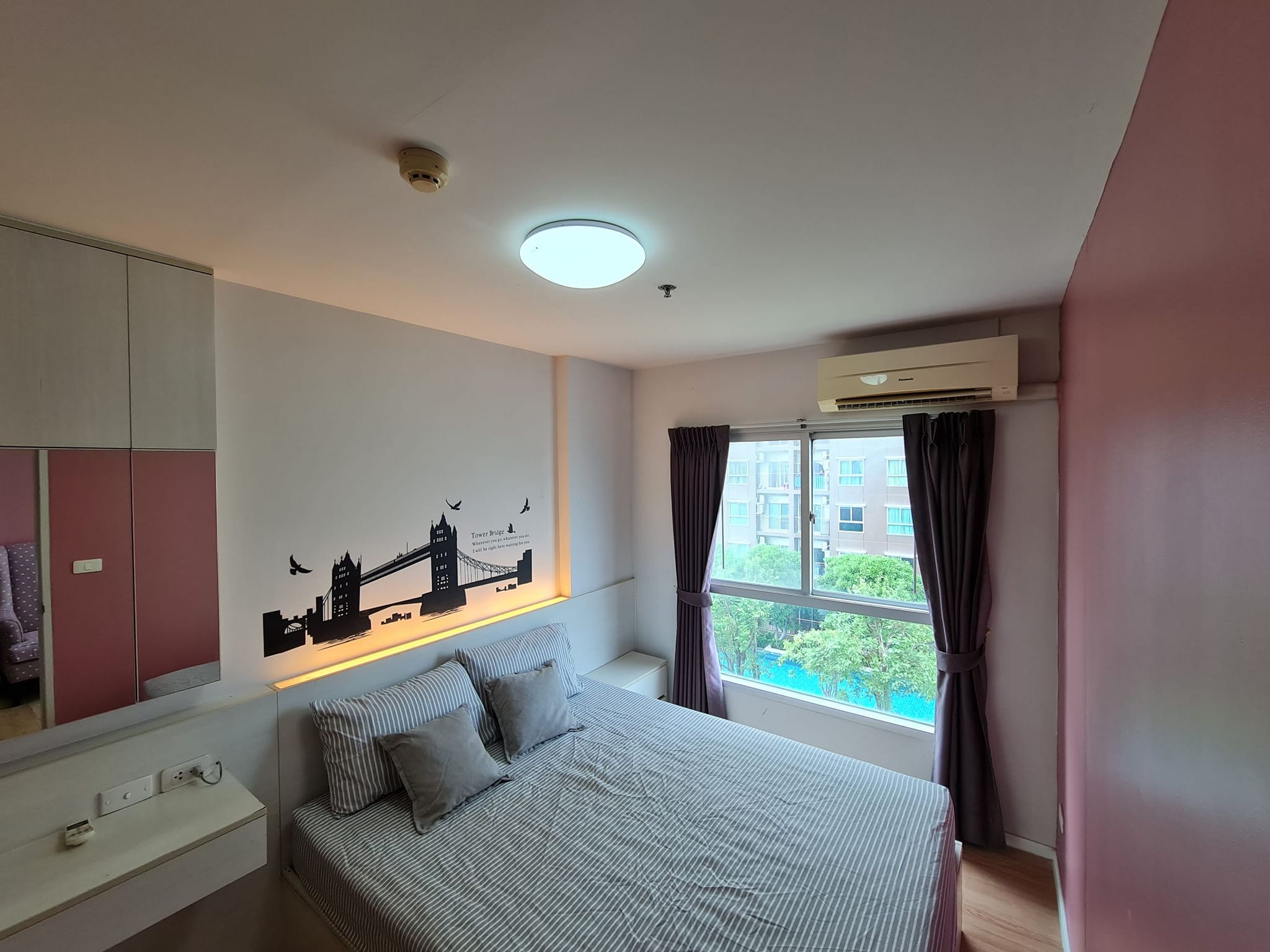 ให้เช่าห้องBTSปากน้ำตกแต่งพร้อมอยู่มีเครื่องซักผ้าสอบถามแอด Line ID : Smile-easy ที่ เดอะ พาร์คแลนด์ ไลท์ สุขุมวิท – ปากน้ำ