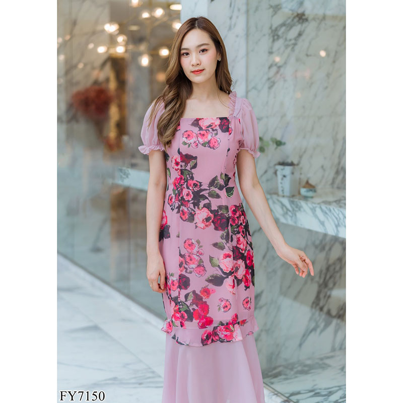 kudapy เดรสยาวสีชมพู/สีดำ แขนจั๊มลายกุหลาบชีฟอง ใส่ออกงานใส่เที่ยว เนื้อผ้าเบาสวยดูดีมากๆ