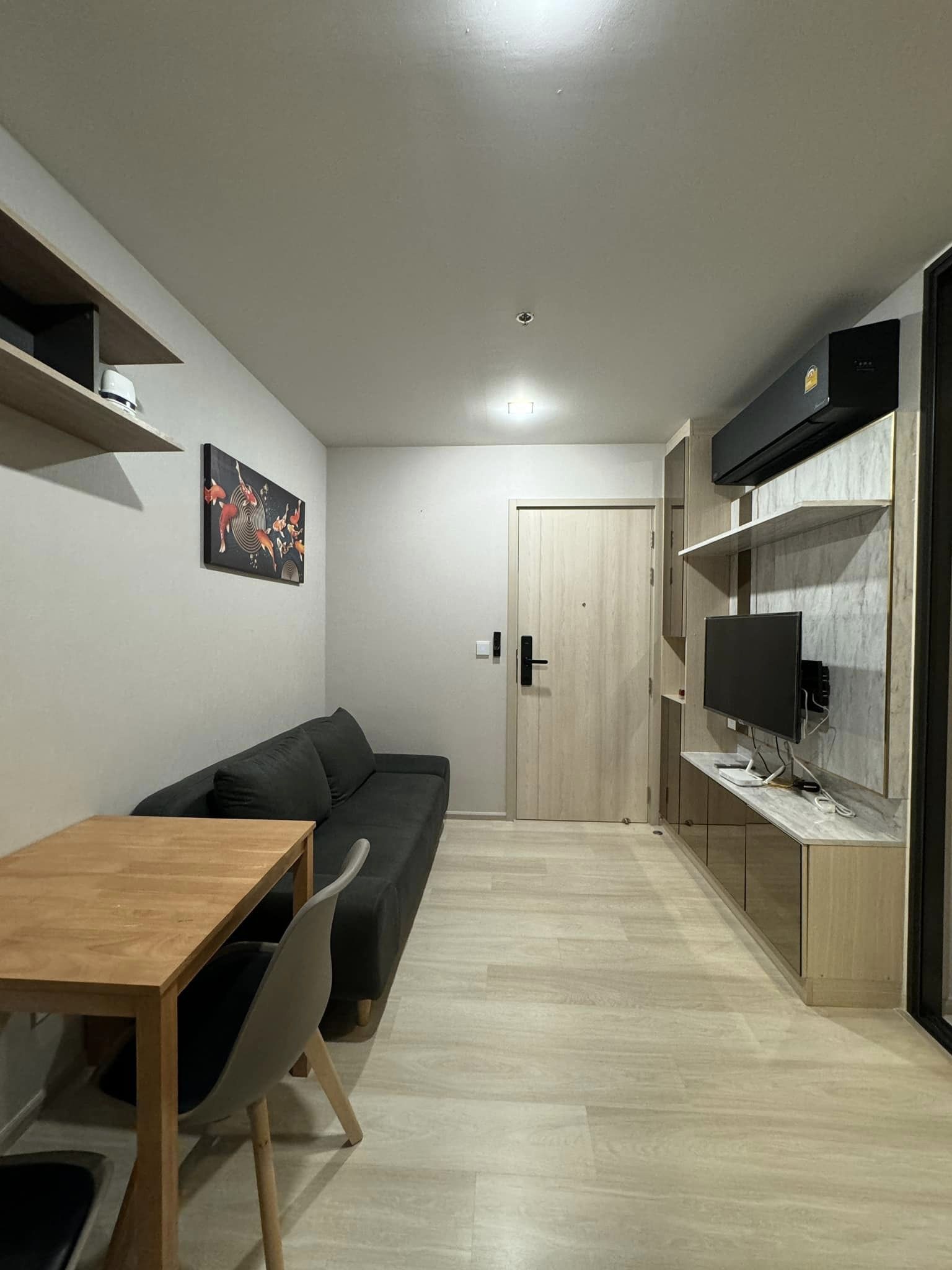 ปล่อยเช่าคอนโด Life One Wireless (ไลฟ์ วัน ไวร์เลส) - ห้องมุมติดทางหนีไฟ 1ห้องนอน 1ห้องน้ำ 1ห้องนั่งเล่น 1ห้องครัว - ใกล้ BTSเพลินจิต - ขนาดห้อง 36 ตรม. ชั้น 37