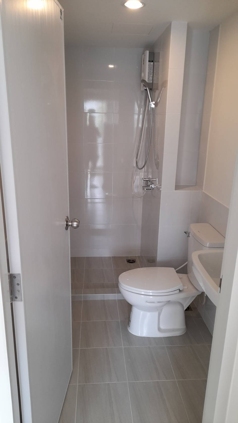 ปล่อยเช่าคอนโด SENA Kith MRT - Bangkae (เสนาคิทท์ เอ็มอาร์ที - บางแค) - เฟอร์เครื่องใช้ไฟฟ้าครบครั้น