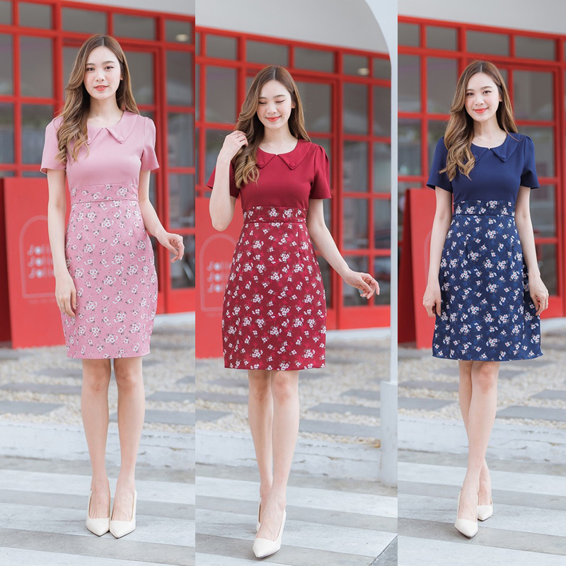 kudapy เดรสสั้นสีกรม/สีชมพู/สีแดง ลายดอกปกแต่งกระดุม
