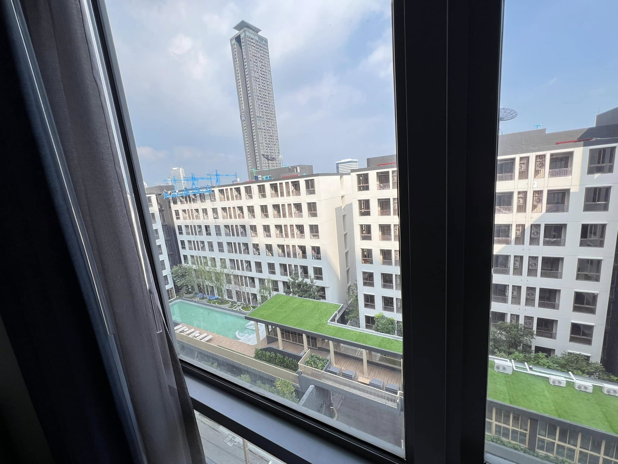 ปล่อยเช่า Quintara Phume Sukhumvit 39 (ควินทารา ภูม สุขุมวิท 39) - โซนพื้นที่ MRT เพชรบุรี BTS พร้อมพงษ์ 1ห้องนอน 1ห้องน้ำ 1ห้องนั่งเล่น - ขนาดห้อง 30 ตรม. ชั้น 8 - ให้เช่า 16,000 ต่อเดือน