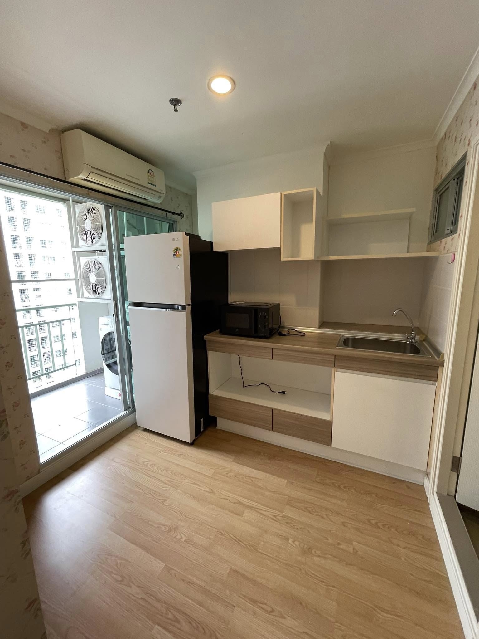 ให้เช่าคอนโด Lumpini Park Pinklao (ลุมพินี พาร์ค ปิ่นเกล้า) - โซนพื้นที่ เซ็นทรัลปิ่นเกล้า MRT บางยี่ขั่น - ห้องแบบ 1ห้องนอน 1ห้องน้ำ - ขนาดห้อง 28 ตรม. ชั้น 25 ตึก B