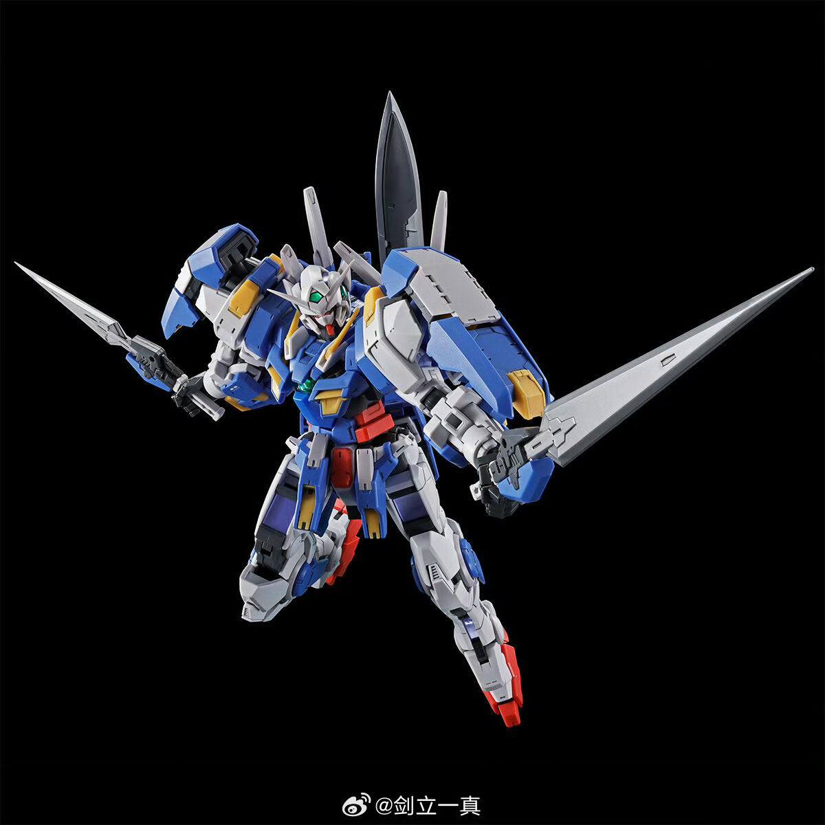 Bandai 4573102686077 p bandai rg avalanche exia