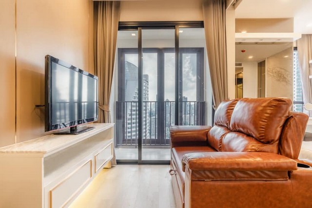 ให้เช่า Ashton Asoke (แอชตัน อโศก) ชั้น24 ทิศตะวันออก