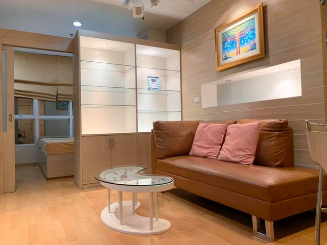 ให้เช่าคอนโด Life @ Ratchada (ไลฟ์ แอท รัชดา) ลาดพร้าว 36 1ห้องนอน / 1ห้องน้ำ ขนาดห้อง 35 ตรม. ชั้น 4 ค่าเช่า 12,000 ต่อเดือน รถไฟฟ้า MRT ลาดพร้าว