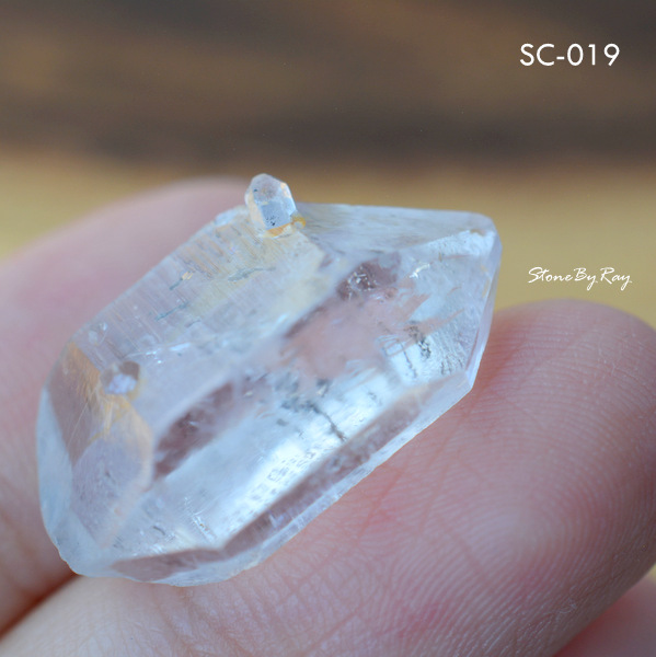 หินเฮอร์คิเมอร์ไดม่อน(Herkimer Diamond)