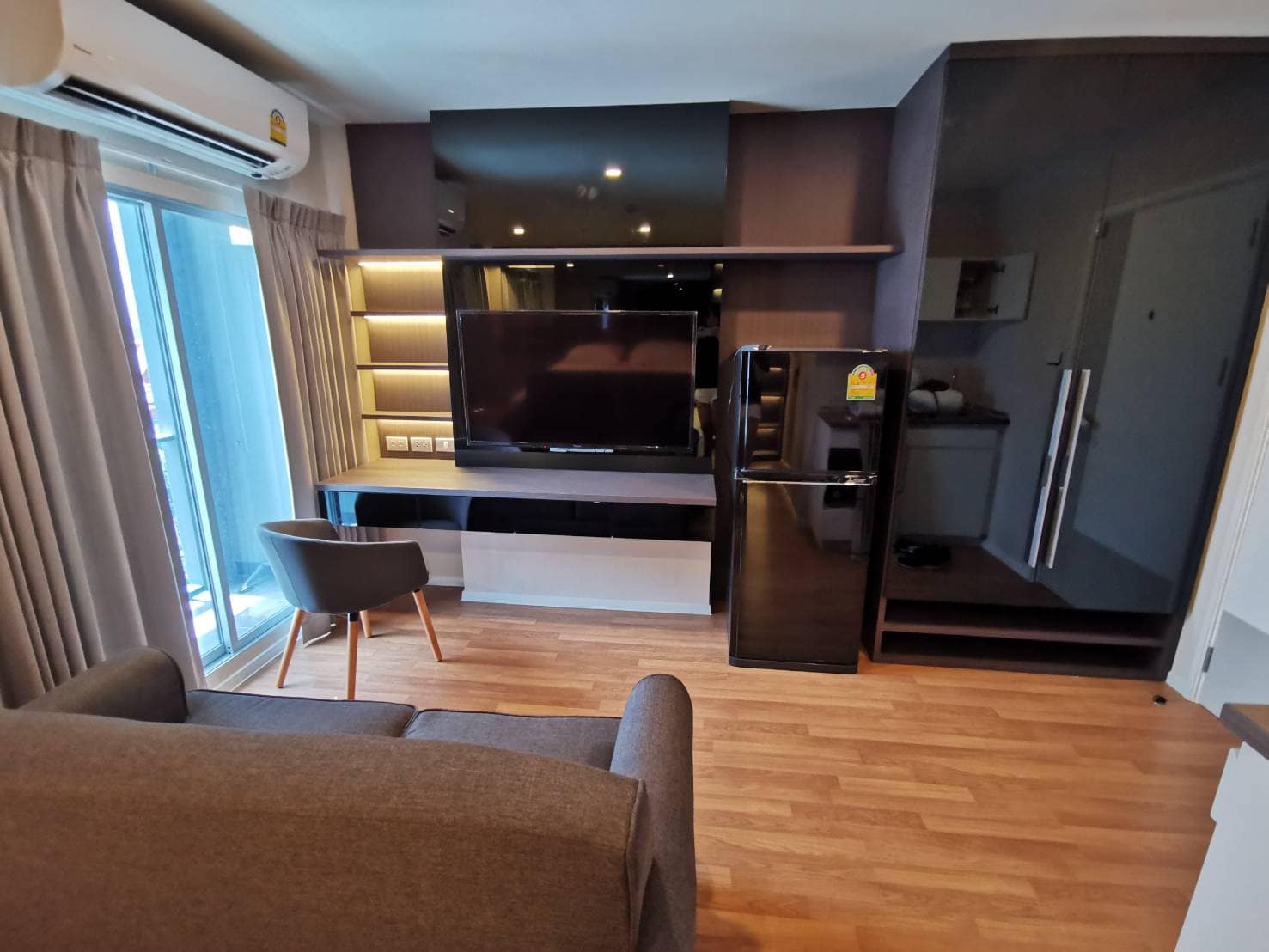 ให้เช่าคอนโด เดอะ ซีเล็คเต็ด เกษตร – งามวงศ์วาน ชั้น 14 วิวสระว่ายน้ำ พร้อมอยู่