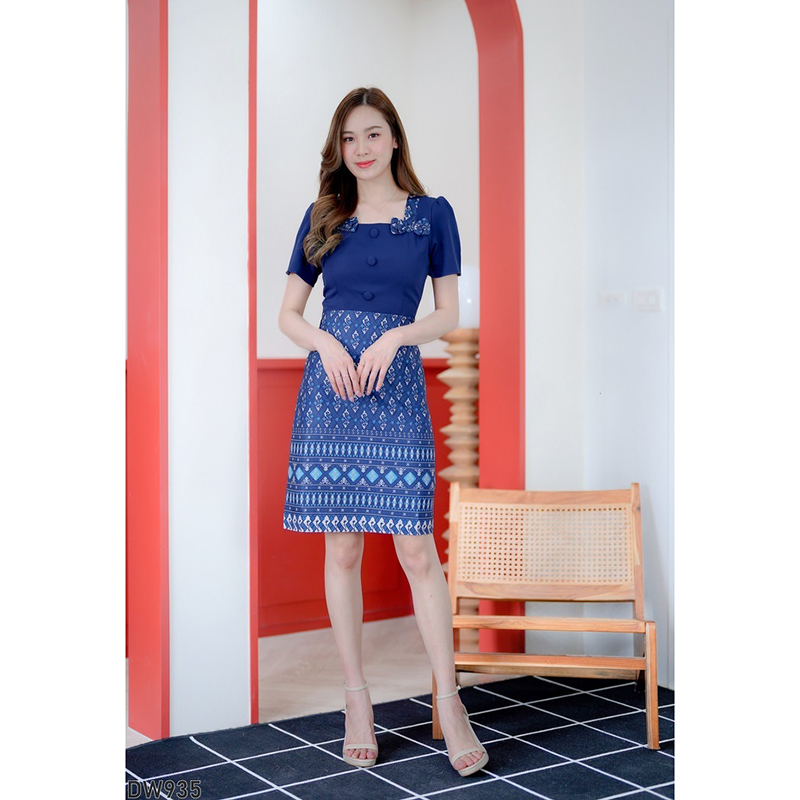 kudapy เดรสสั้นสีกรม/สีน้ำตาล/สีม่วง ผ้าไทยแต่งโบว์ ใส่ออกงานสวยดูดี