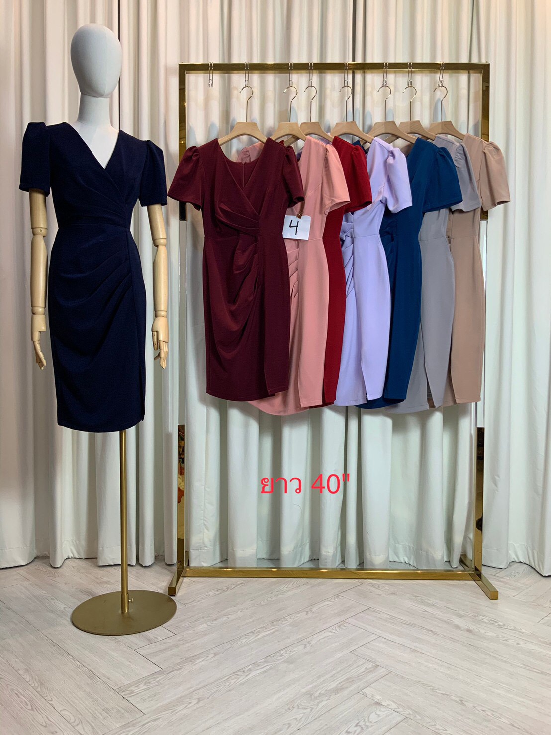 kudapy เดรสสั้นคอวีใใส่ออกงานสีโอวัลติน ,ชมพู ,กรมท่า ,แดงเลือดหมู ,ม่วงอ่อน, เทา ,เหลืองมาร์สตาท ผ้าฮานาโกะ แขนสั้น กปสั้นจีบเอว