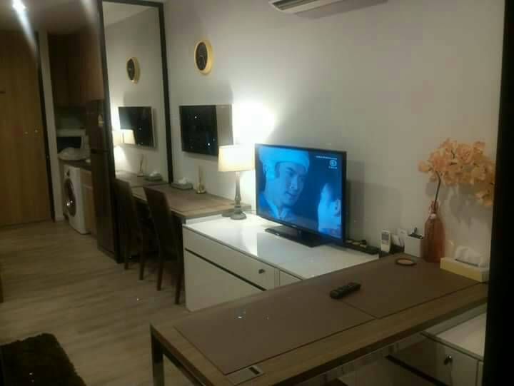 ให้เช่า The Issara Ladprao (ดิ อิสสระ ลาดพร้าว) ขนาด34 ตรม.ชั้น26 วิวพาโนรามา ทิศใต้ ไม่มีตึกบัง