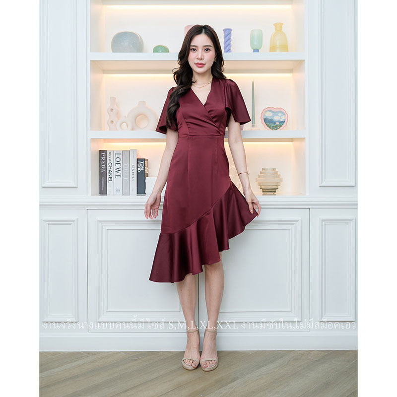 kudapy เดรสสั้นสีแดง/สีน้ำเงินกรมท่า/สีสีชมพู ออกงาน คอวีแขนระบาย ชายกระโปรงระบายสวยเก๋ แนวเรียบร้อยสวยหรูดูแพง เหมาะสำหรับใส่เป็นชุดราตรี