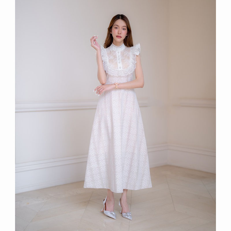 kudapy เดรสยาวสีขาว/สีดำ ลูกไม้กระโปรงบานยาว ลายดอกไม้เต็มชุด ซิมหลังใส่ออกงาน ใส่เที่ยวสวยดูดีมากๆ