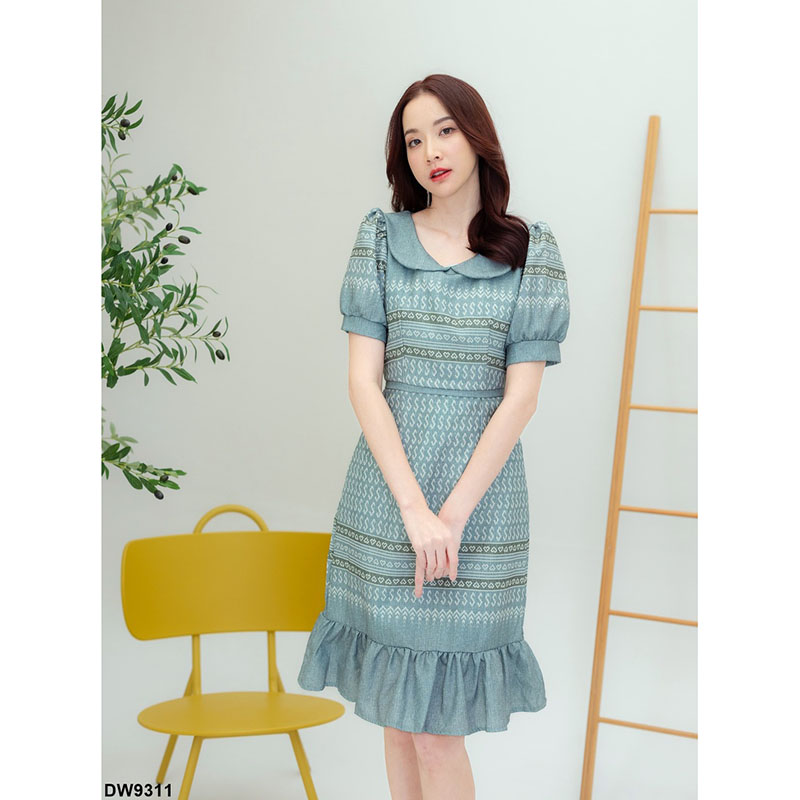 kudapy เดรสสั้นสีฟ้า/สีชมพู/สีเขียว ลายขอคอบัวชายระบาย