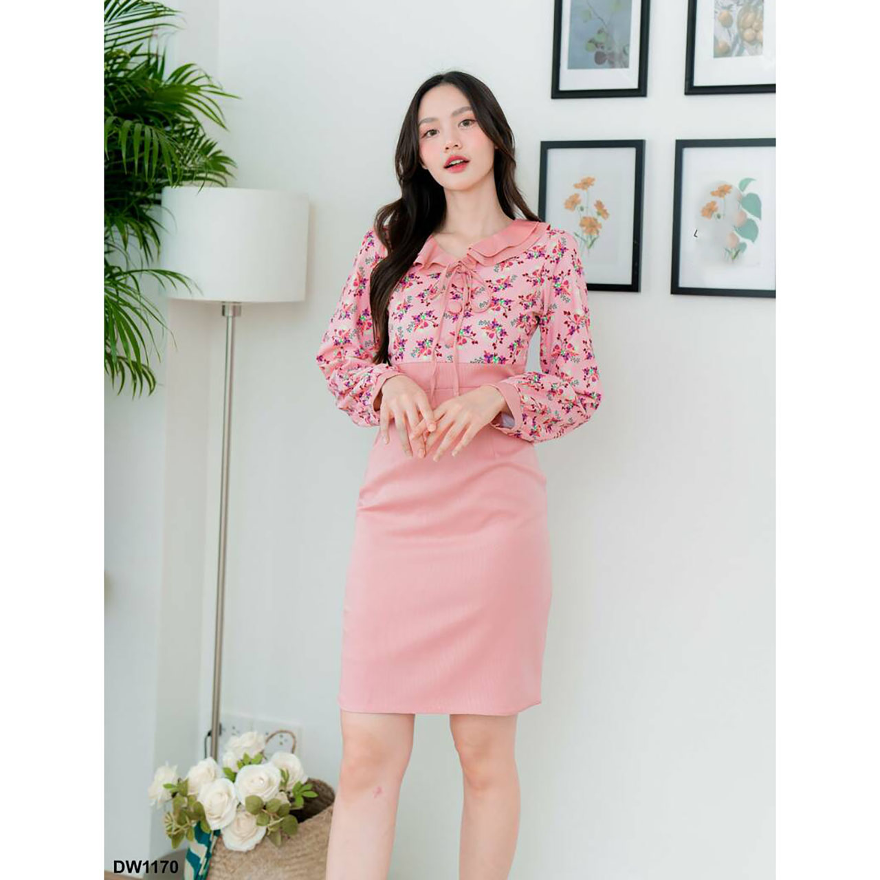 kudapy เดรสสั้นสีชมพู/สีกรม/สีม่วง แขนยาวลายดอก