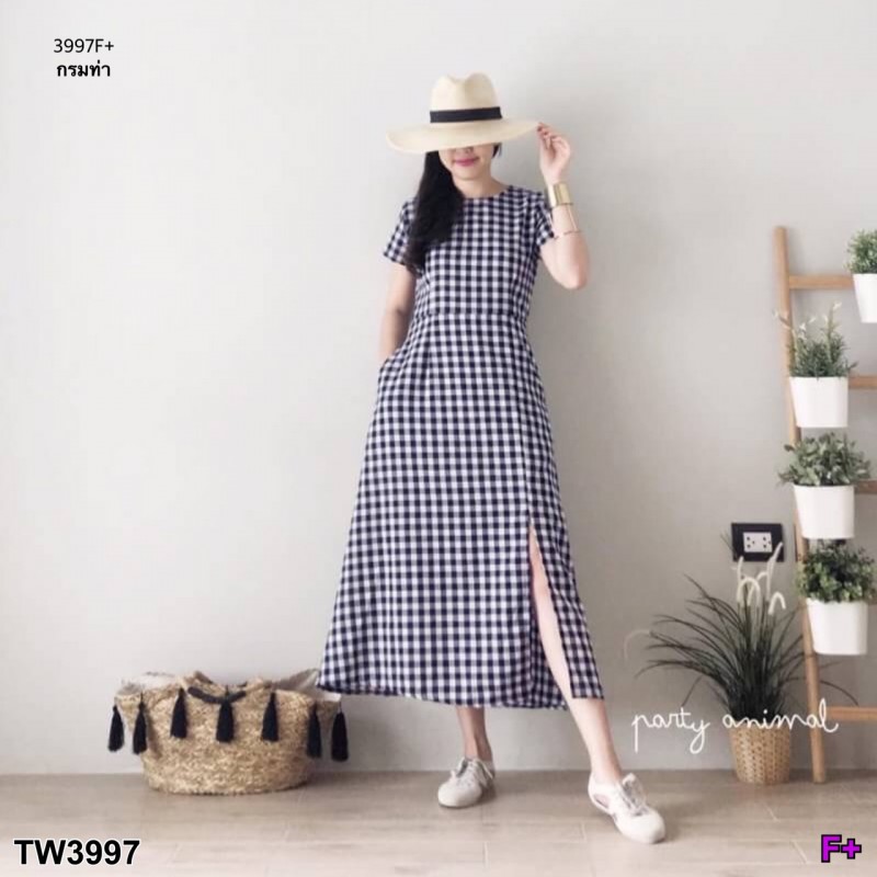 kudapy แม็กซี่เดรส ยาว งานผ้าทอลายสก็อตแขนสั้น ทรงหรู ดูน่ารักฝุุดๆ มีซิปหลัง