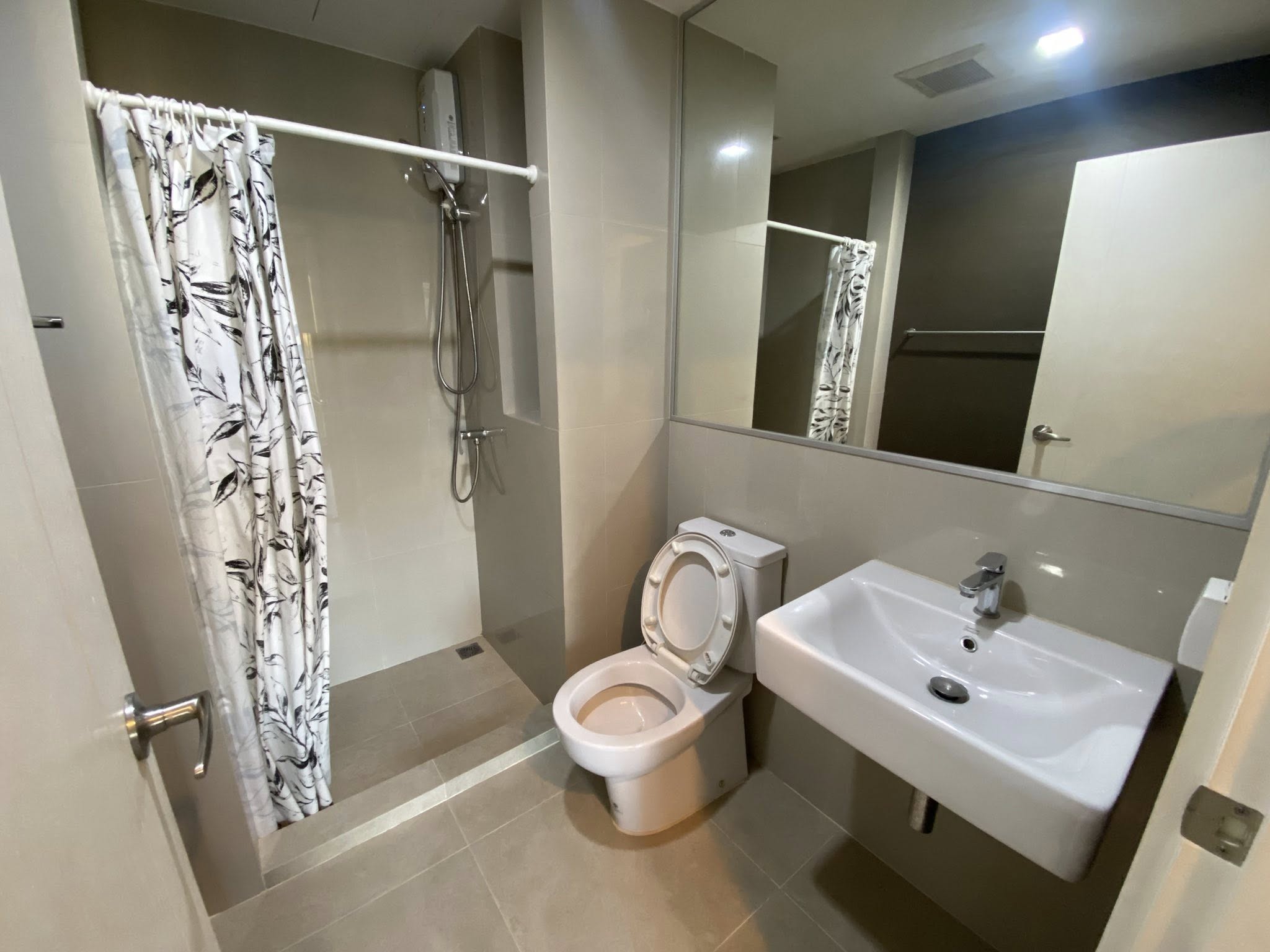 ให้เช่าคอนโด Chambers Chaan Ladprao - Wanghin (แชมเบอร์ส ชาน ลาดพร้าว - วังหิน) 1ห้องนอน / 1ห้องน้ำ ขนาด 30 ตรม. ชั้น 6 ค่าเช่า 12,000 ต่อเดือน