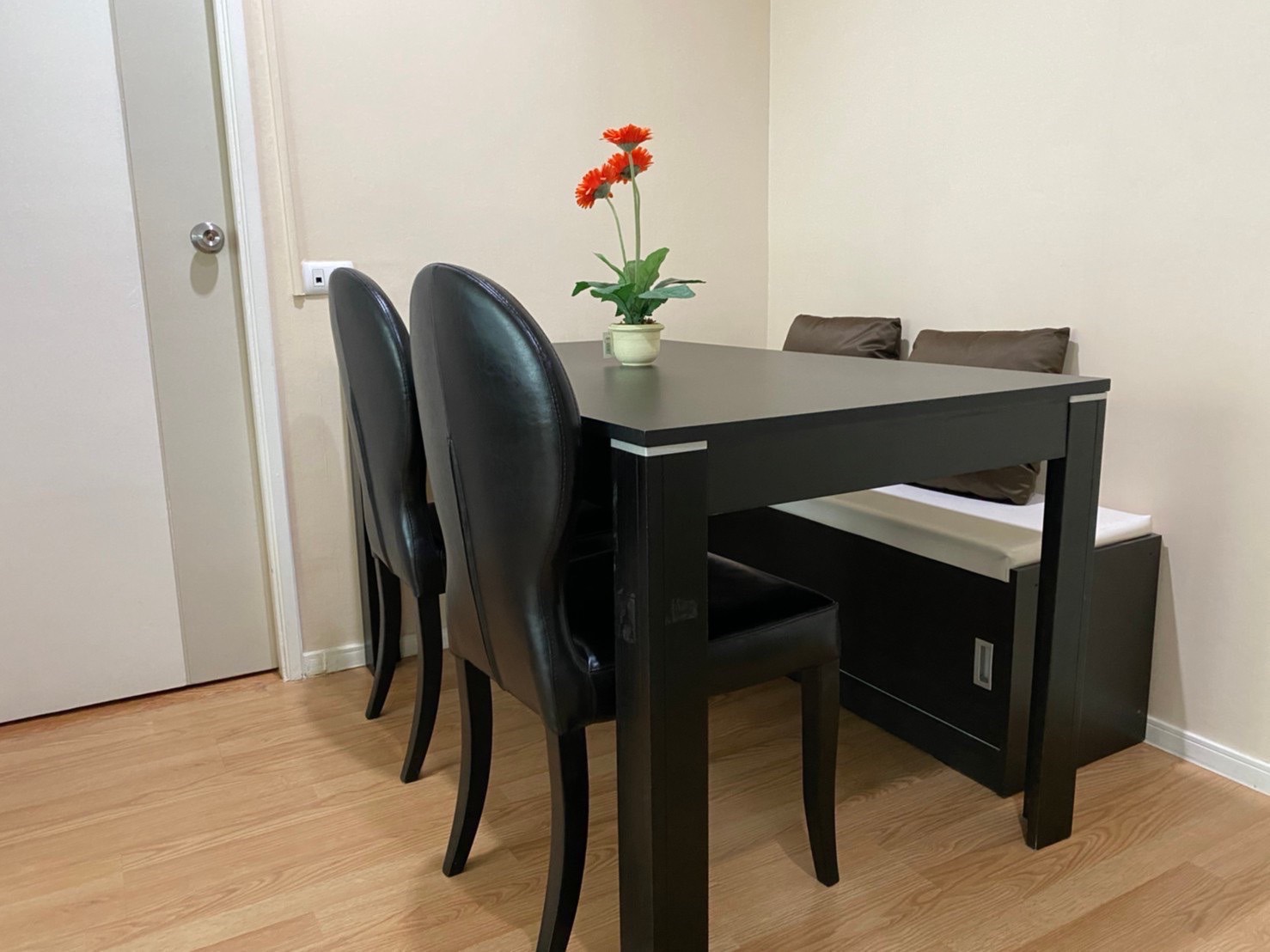 ให้เช่าคอนโด Lumpini Mega city Bangna (ลุมพินี เมกะ ซิตี้ บางนา) High Rise โซนพื้นที่ เมกะบางนา ห้องแบบ 2ห้องนอน 2ห้องน้ำ ขนาดห้อง 52 ตรม. ชั้น 12A ตึก C