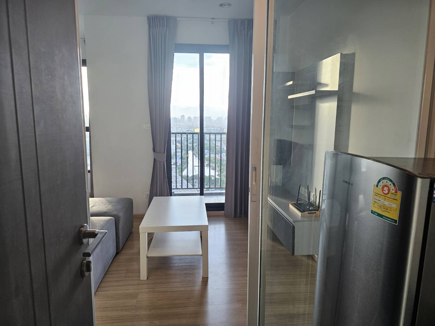 ปล่อยเช่าคอนโด The Base Rama 9 - Ramkhamhaeng (เดอะ เบส พระราม 9 - รามคำแหง) - Studio 1ห้องน้ำ 1ห้องครัว - ใกล้ ARL รามคำแหง/เดอะมอลล์รามคำแหง - ขนาดห้อง 26 ตรม. ชั้น 30