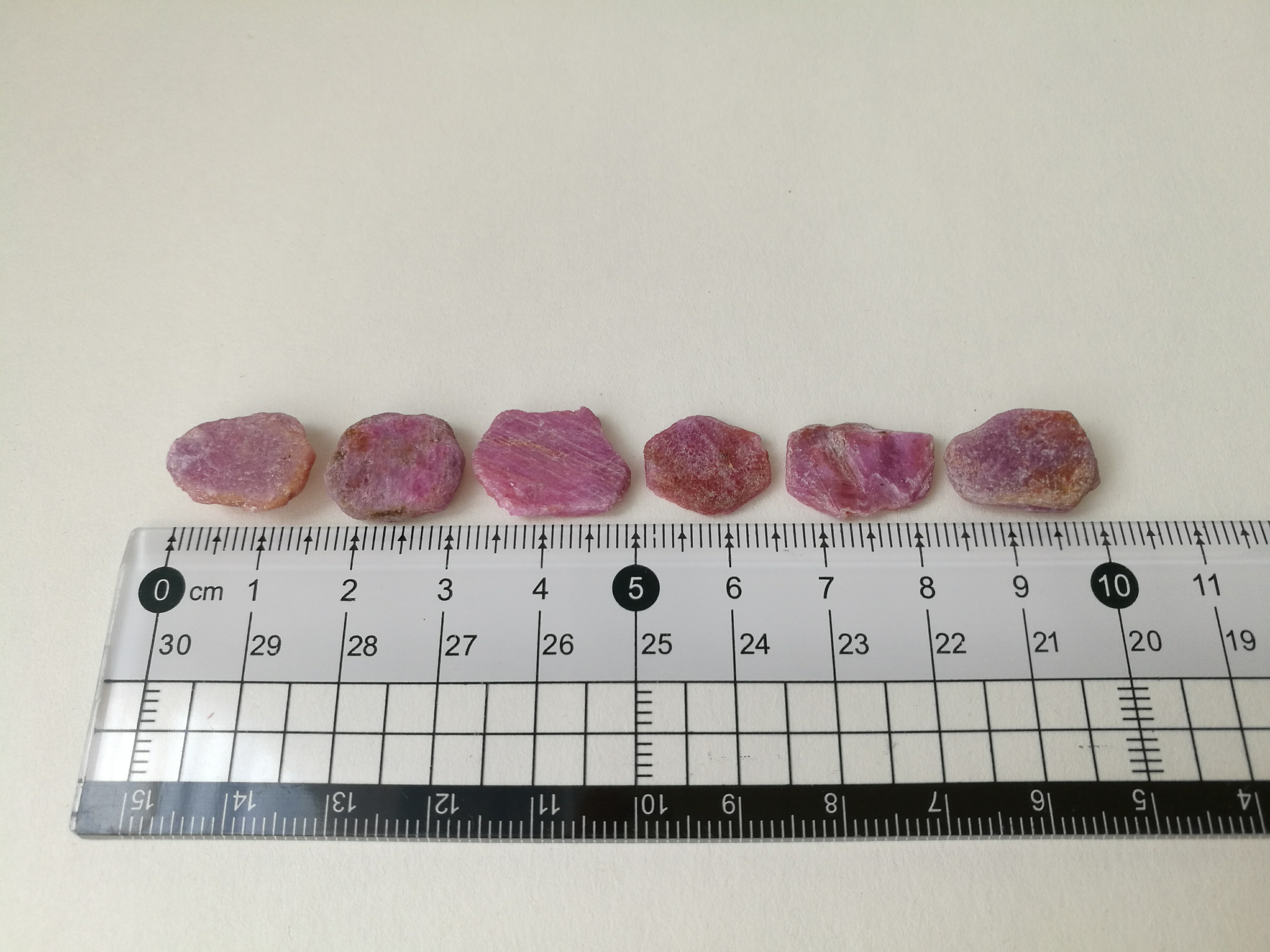 ทับทิมก้อนธรรมชาติ(RUBY)