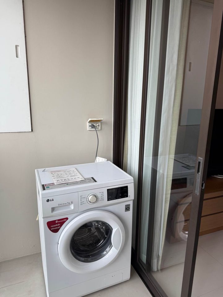 สนใจชมห้องติดต่อได้เลย Line ID: Smile-easy ปล่อยเช่าคอนโด IDEO Ladprao 5 (ไอดีโอ ลาดพร้าว 5) - 1ห้องนอน 1ห้องน้ำ 1ห้องนั่งเล่น - ใกล้ MRT ลาดพร้าว - ขนาดห้อง 34 ตรม. ชั้น 8