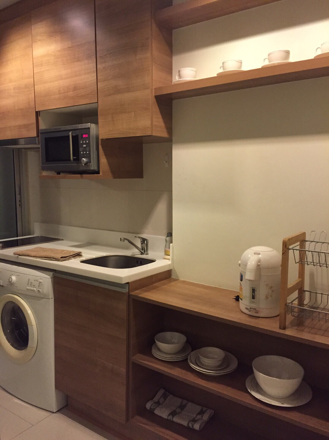 Rhythm Ratchada - Huai Khwang (ริธึม รัชดา-ห้วยขวาง) For Rent Ready To move in