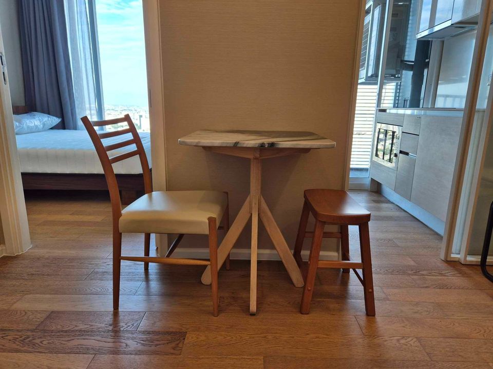 ปล่อยเช่า The President Sathorn - Ratchaphruek (เดอะ เพรสซิเดนท์ สาทร-ราชพฤกษ์) - โซนพื้นที่ BTS บางหว้า 1ห้องนอน 1ห้องน้ำ 1ห้องนั่งเล่น - ขนาดห้อง 30 ตรม. ชั้น 12 เฟส 1 - ให้เช่า 11,000 ต่อเดือน