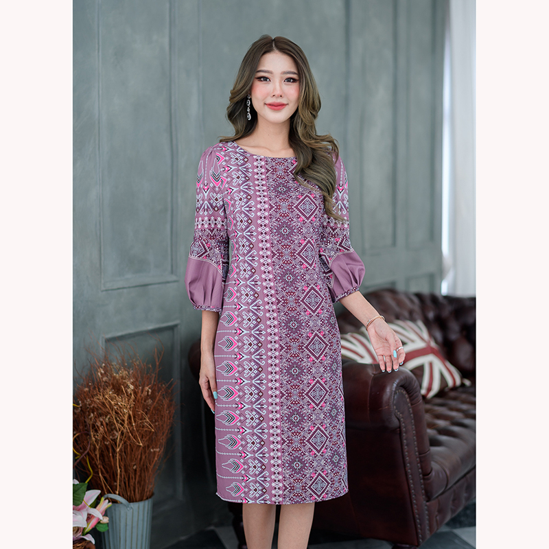 kudapy เดรสสั้นสีน้ำเงิน/สีม่วงกะปิ พิมพ์ลายไทย งานเนื้อผ้านิ่มใส่สบายค่ะ ใส่ทดแทนผ้าไทยเนื้อจะเบาไม่อึดอัด