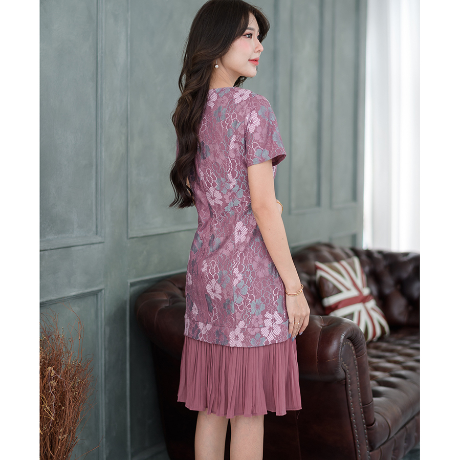 kudapy เดรสสั้นไปงานสีน้ำเงินกรมท่า,สีชมพูม่วง เดรสสั้นทรงระบาย แขนสั้น คอกลม เดรสลูกไม้ลายดอกงานซิบหลัง ผ้าสวยทิ้งตัว