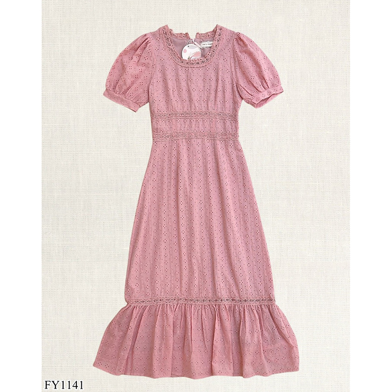 kudapy เดรสยาวสีขาว/สีชมพู เดรสออกงานผ้าฉลุแขนตุ๊กตา ใส่สบายสวยดูดีมากๆ