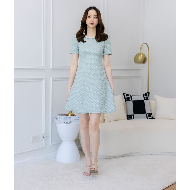 kudapy เดรสสั้นสีขาว/สีเขียว/สีชมพู คอมุกผ้าแจคกาด แขนสั้นใส่สบายตัว