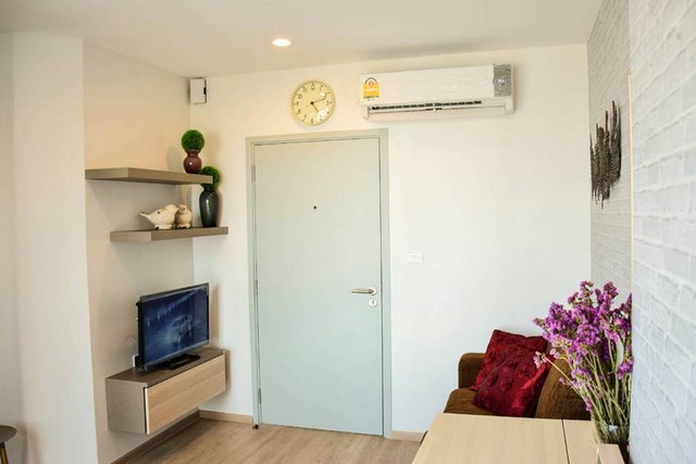 ให้เช่า Ideo Sathorn - Thaphra (ไอดีโอ สาทร-ท่าพระ)ทิศเหนือ วิวสระว่ายน้ำ