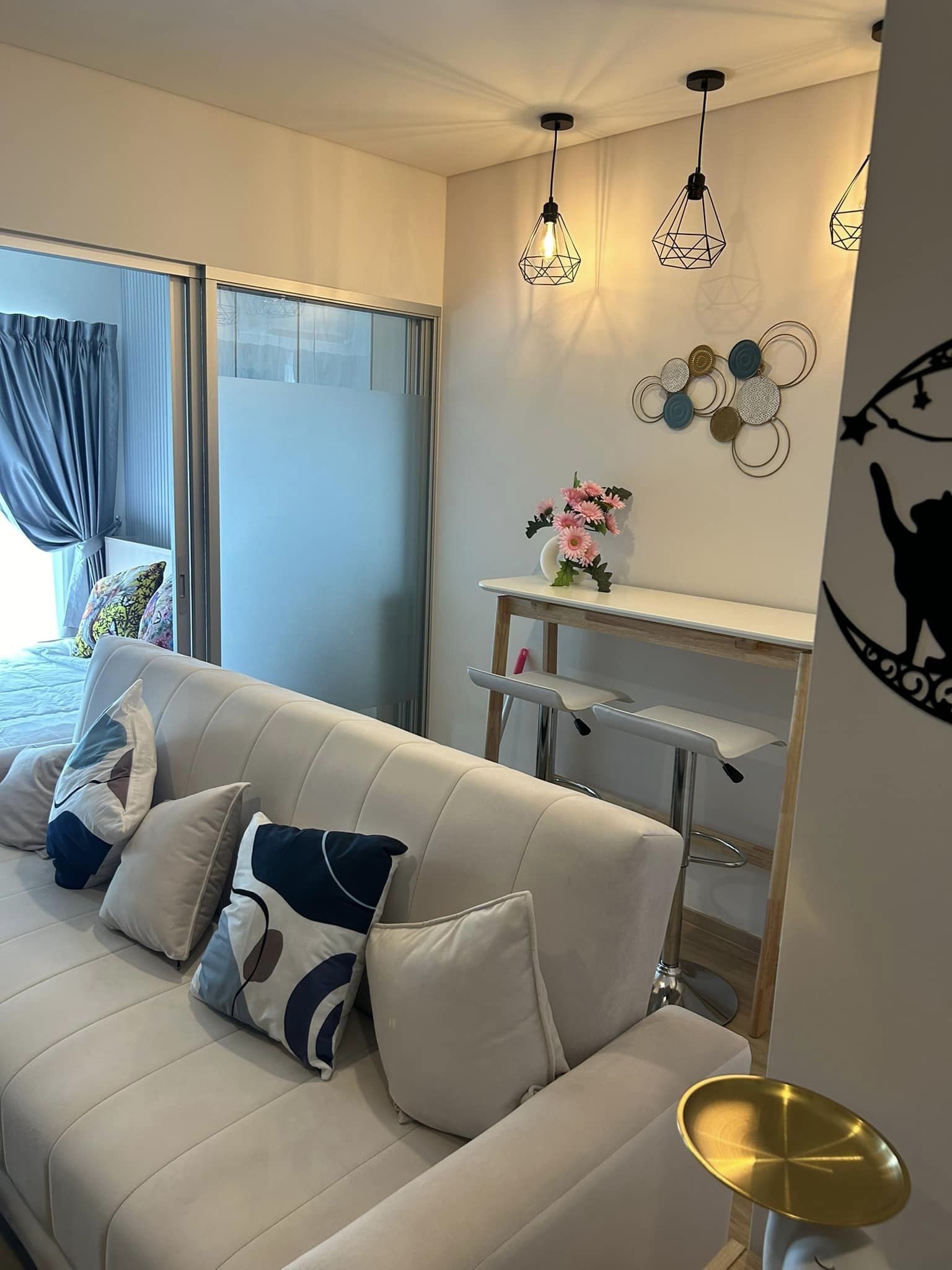 สนใจชมห้องติดต่อได้เลย Line ID: Smile-easy ปล่อยเช่าคอนโด Lumpini Ville Charan - Fai Chai (ลุมพินี วิลล์ จรัญ - ไฟฉาย) - 1ห้องนอน 1ห้องน้ำ 1ห้องนั่งเล่น - ใกล้ MRT จรัญ 13 - ขนาดห้อง 29 ตรม. ชั้น 21 ทิศตะวันออก