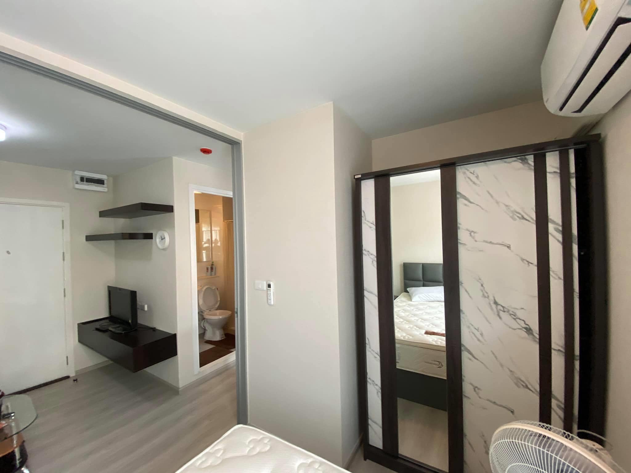 ปล่อยเช่าคอนโด Plum Condo Ram 60 Interchange : พลัมคอนโด ราม 60 - โซนพื้นที่ MRT แยกลำสาสี - 1ห้องนอน 1ห้องน้ำ 1ห้องนั่งเล่น - ขนาดห้อง 23.5 ตรม. ชั้น 2 ตึก D