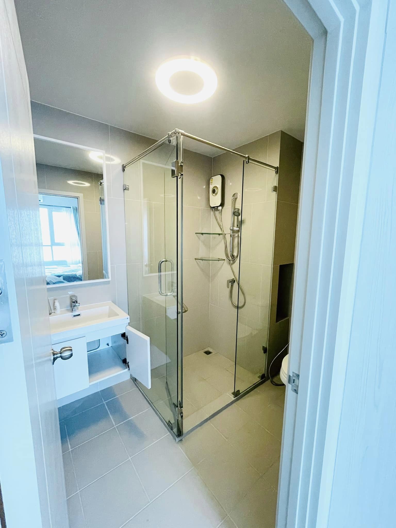 ปล่อยเช่าคอนโด Chapter One Shine Bangpo (แชปเตอร์ วัน ชายน์ บางโพ) - ยังไม่เคยปล่อยเช่า 1ห้องนอน 1ห้องน้ำ 1ห้องนั่งเล่น - ใกล้ MRT บางโพ - ขนาดห้อง 29 ตรม. ชั้น 26