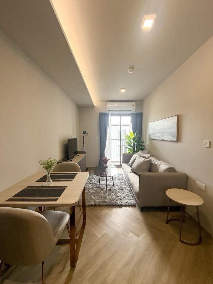 ให้เช่าคอนโด Chapter Thonglor 25 (แชปเตอร์ ทองหล่อ 25) โซนพื้นที่ BTS ทองหล่อ ห้องแบบ 1ห้องนอน / 1ห้องน้ำ / โซนครัวปิด ขนาดห้อง 35 ตรม. ชั้น 8 ตึก B