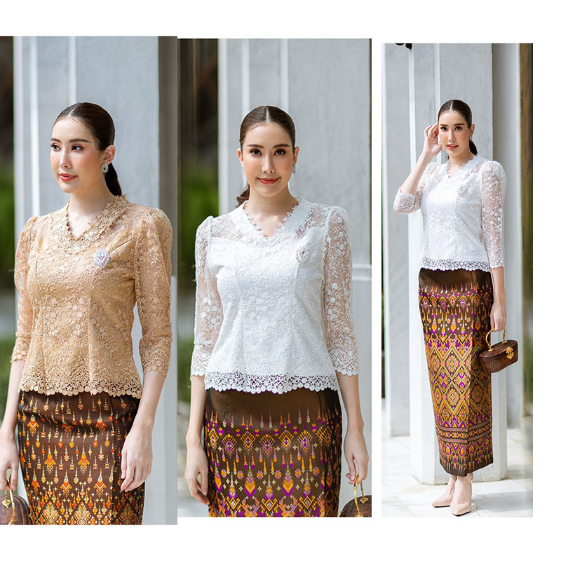 kudapy เสื้อใช้ผ้าลูกไม้สีน้ำตาลทอง/สีขาว/สีม่วง เนื้อดีทอลายแน่นทั้งตัว พร้อมซับในเนื้อดีในตัว มีซิปหลังสวมใส่ง่าย (เฉพาะเสื่อ)