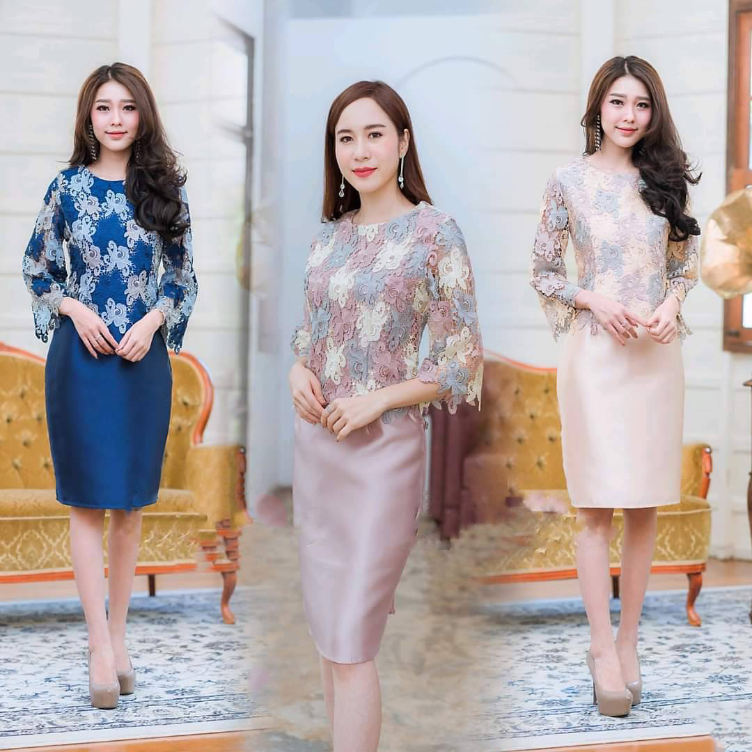 kudapy เดรสสั้นผ้าลูกไม้คอกลมแขนสามส่วน สีน้ำเงิน/สีชมพู/สีครีมทอง ใส่ออกงานผ้าลูกไม้ปักลายดอก เดรสวาตินทรงเอเข้ารูป ใส่ไปงานเกิดมากแม่