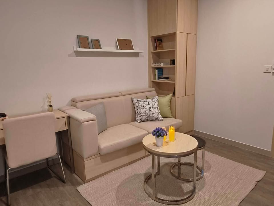 ปล่อยเช่า The Shade Sathorn 1 : เดอะ เชดด์ สาทร 1 - โซนพื้นที่ MRT คลองเตย 1ห้องนอน 1ห้องน้ำ 1ห้องนั่งเล่น - ขนาดห้อง 36 ตรม. ชั้น 8 - ให้เช่า 19,000 ต่อเดือน