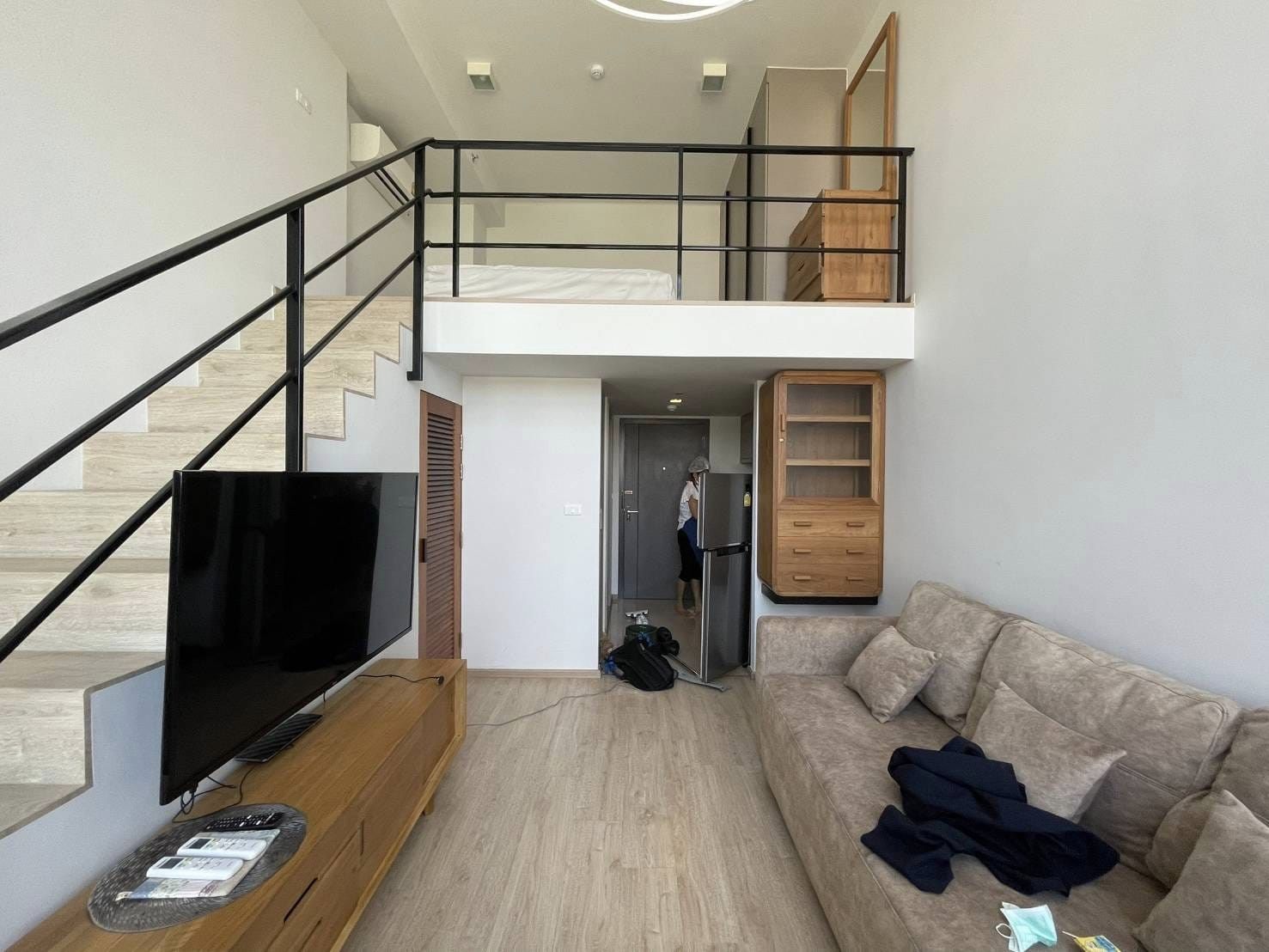 ปล่อยเช่าคอนโด IDEO New Rama 9 (ไอดีโอ นิว พระราม 9) - Duplex2ชั้น 1ห้องนอน 1ห้องน้ำ 1ห้องนั่งเล่น 1ห้องครัว - ใกล้ ARL รามคำแหง / ม.รามคำแหง - ขนาดห้อง 26+11 ตรม. ชั้น 20