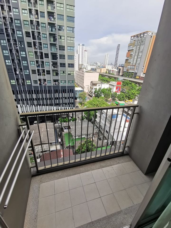 ให้เช่าคอนโด Hive Taksin (ไฮฟ์ ตากสิน) โซน รถไฟฟ้า BTS วงเวียนใหญ่ ห้องแบบ 1ห้องนอน / 1ห้องน้ำ ขนาดห้อง 51 ตรม. ชั้น 10