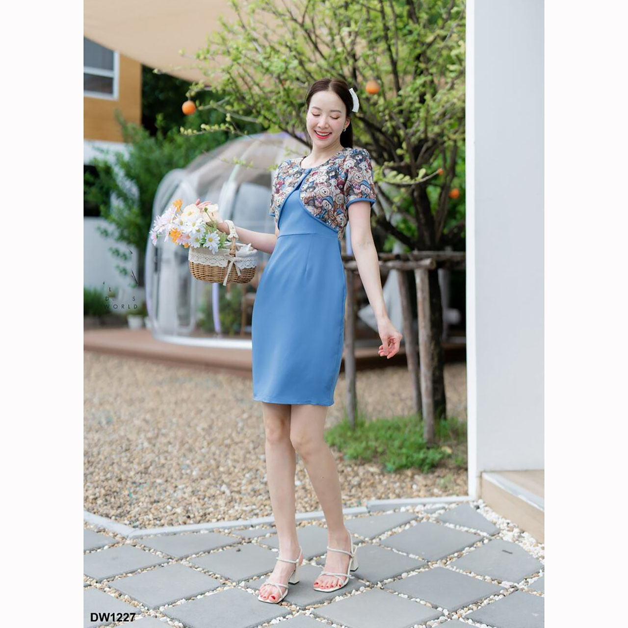 kudapy เดรสสั้นสีชมพู/สีฟ้า/สีกรม ผ้าพื้นแต่งกั๊กหมี ลายดอกไม้ สวยดูดี