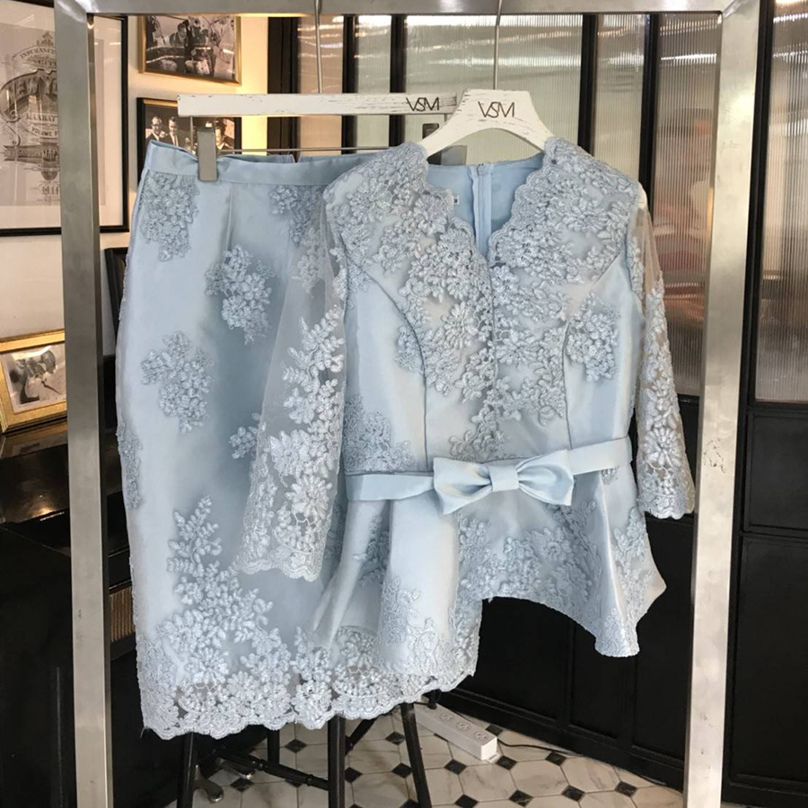 kudapy set 2 ชิ้น เสื้อลูกไม้สีฟ้า+กระดปรงทรงเอสีฟ้าเข้ารูป ชุดไปงานแต่ง งานบวช ใส่ออกงาน ทำบุญ