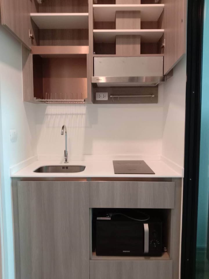 ให้เช่าห้องแบบ 1ห้องนอน 1ห้องอเนกประสงค์ 1ห้องน้ำ โซนพื้นที่ MRT หัวหมาก คอนโด KnightsBridge Collage Ramkhamhaeng (ไนท์บริดจ์คอลลาจ รามคำแหง) High Rise ขนาดห้อง 32 ตรม. ชั้น 20