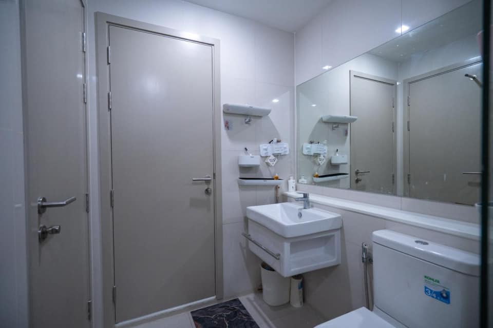 ปล่อยเช่าคอนโด Life Ladprao (ไลฟ์ ลาดพร้าว) - 2ห้องนอน 1ห้องน้ำ 1ห้องนั่งเล่น - ใกล้ BTS ห้าแยกลาดพร้าว - ขนาดห้อง 61 ตรม. ชั้น 14 ตึก A