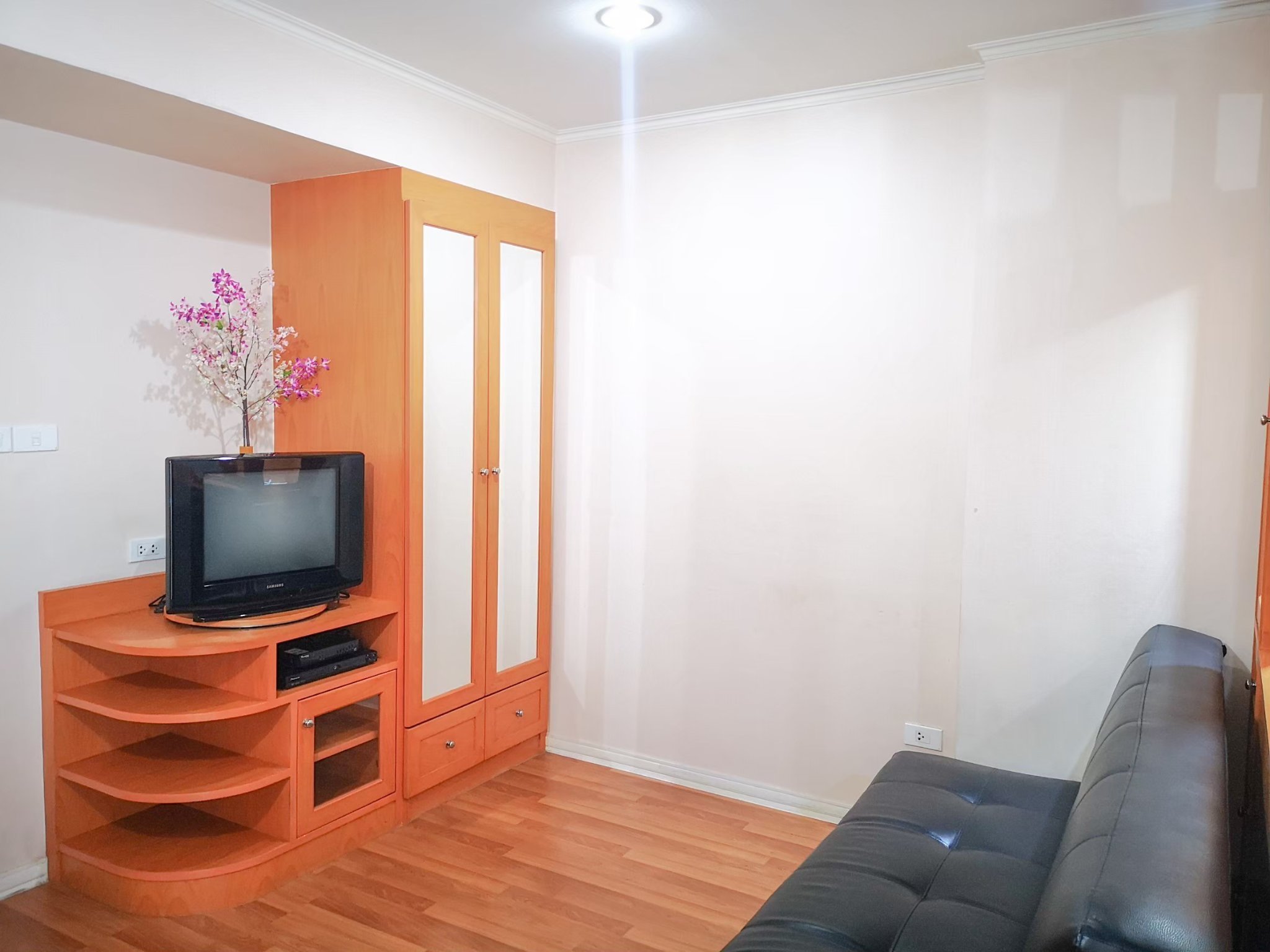 ขาย คอนโด ลุมพินี เพลส พหล – สะพานควาย ตึกAชั้น14 ฟรีโอน ถูกมาก